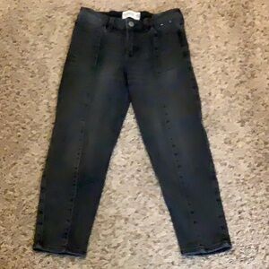 Abercrombie black high-rise mini mom jeans size 9 10